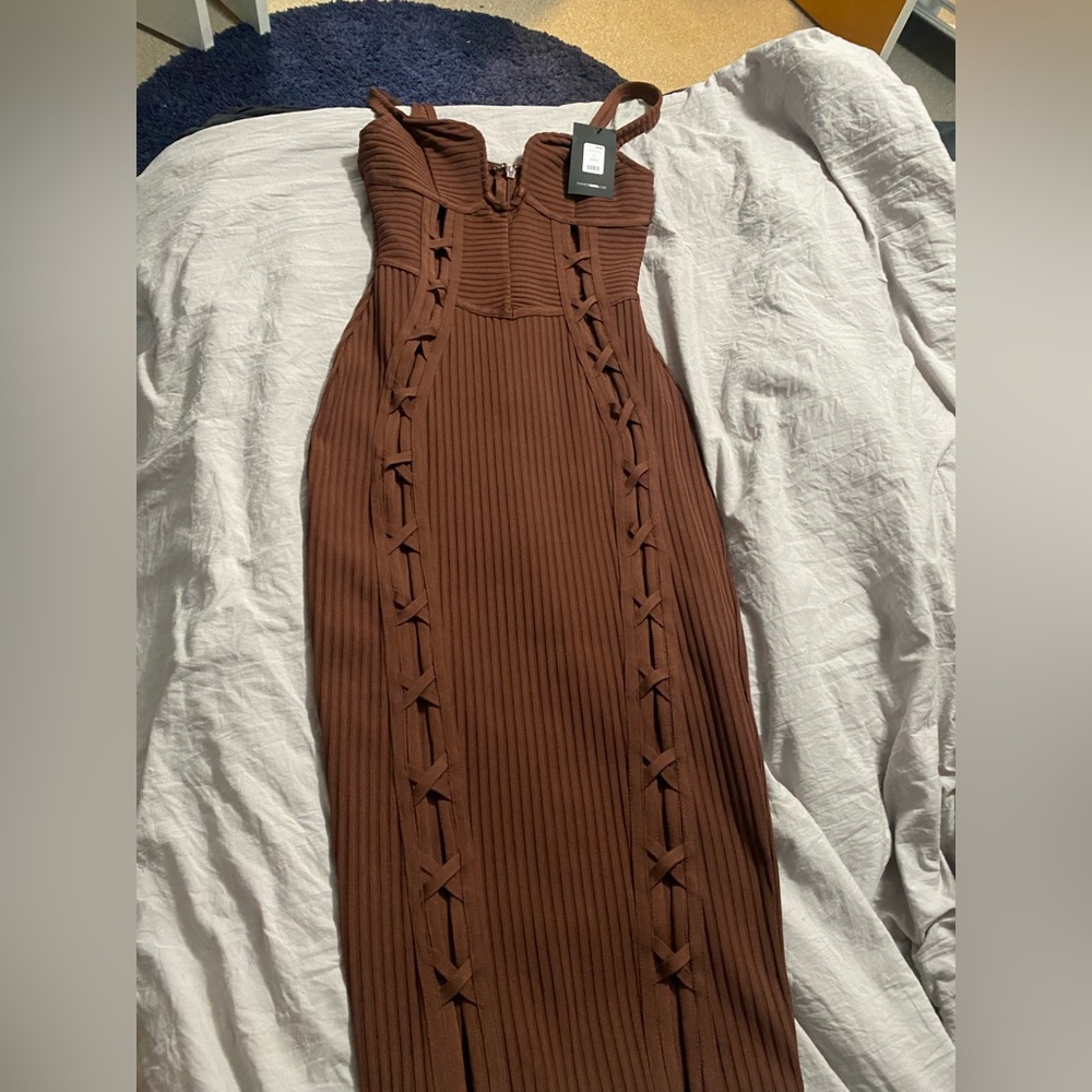 Fashion nova no cuts given bandage midi dress